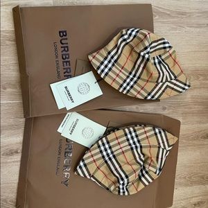 Burberry check print twill bucket hat